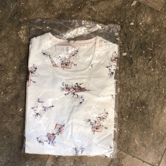 Soma Embraceable Paper Packages Ivory 3/4 sleeve sleep shirt, M, NWT - Picture 5 of 9